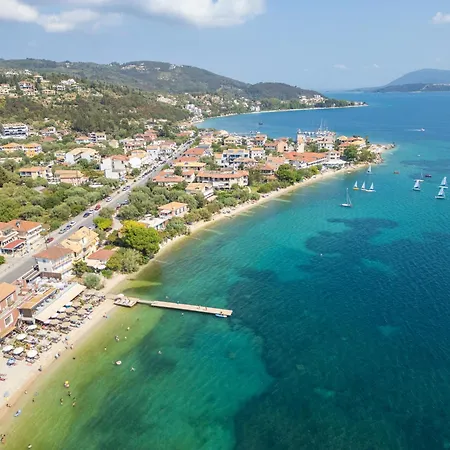 Apartment Seaside Luxury Nikiana